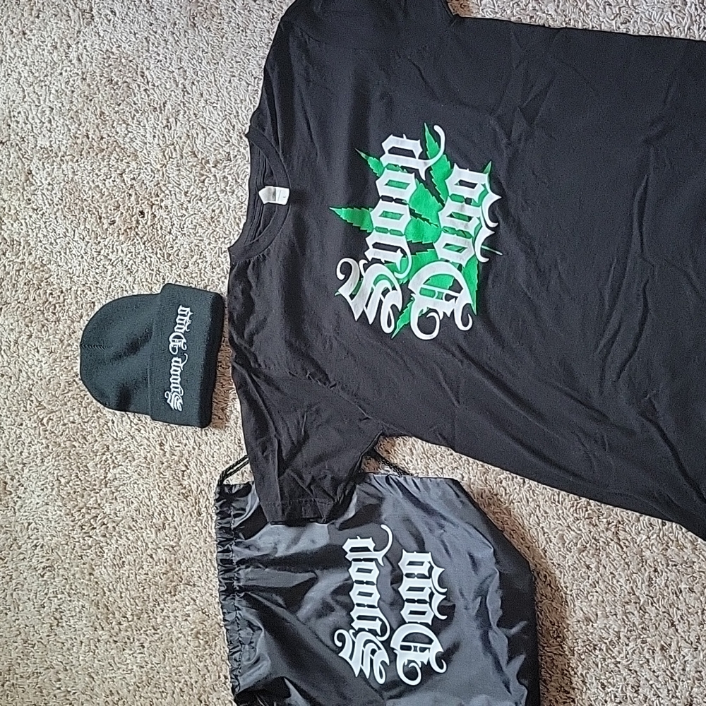 Snoop dogg vip merchandise